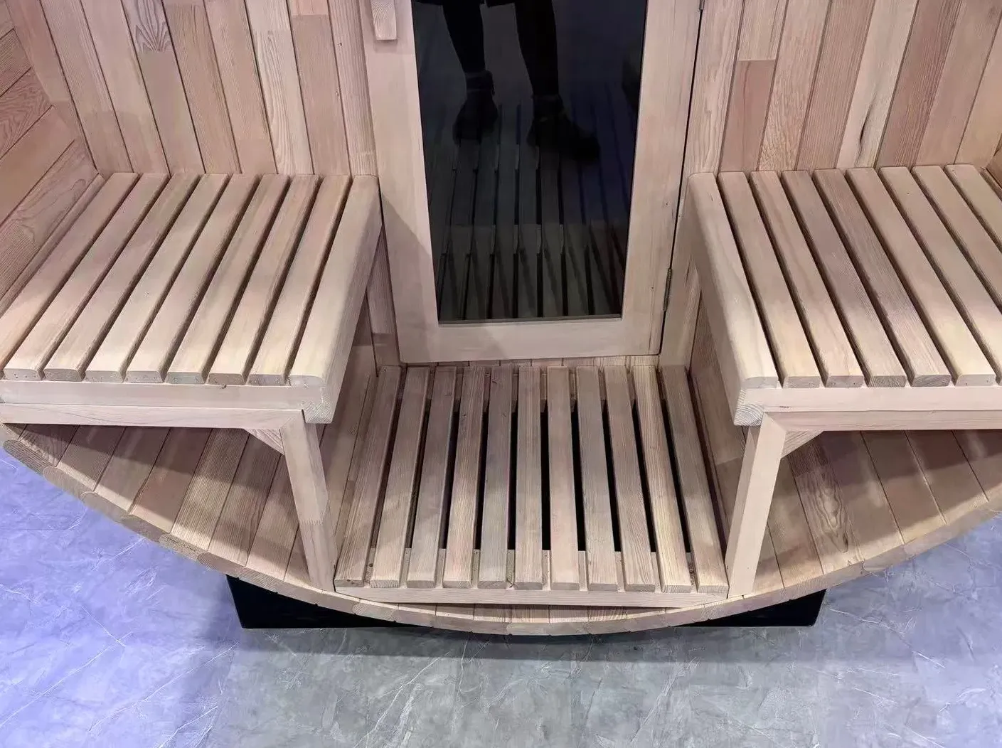 Sauna tonneau Meri 4 places Ø 180 × 180 cm, vue 5 sur 8